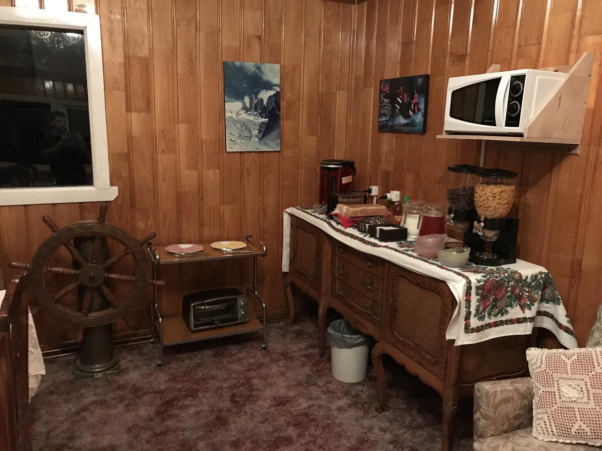 Antiguos Bed And Breakfast Puerto Natales Zewnętrze zdjęcie