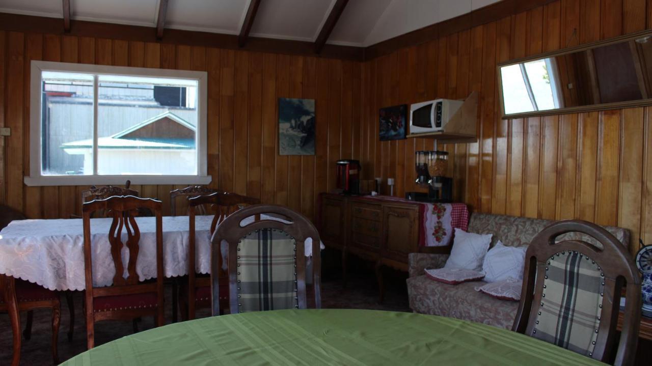 Antiguos Bed And Breakfast Puerto Natales Zewnętrze zdjęcie