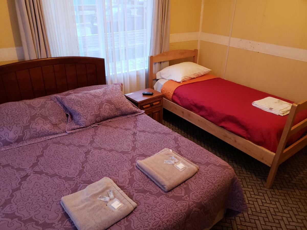 Antiguos Bed And Breakfast Puerto Natales Zewnętrze zdjęcie
