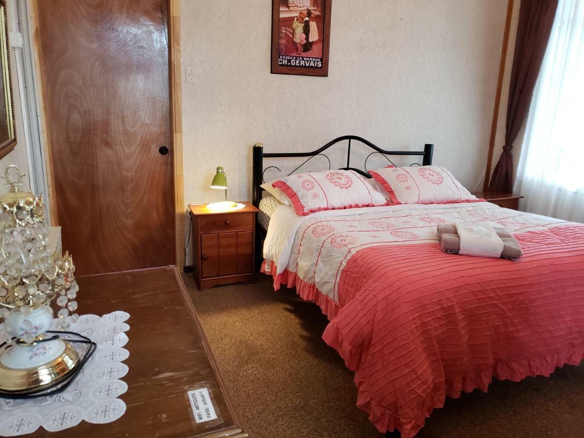 Antiguos Bed And Breakfast Puerto Natales Zewnętrze zdjęcie