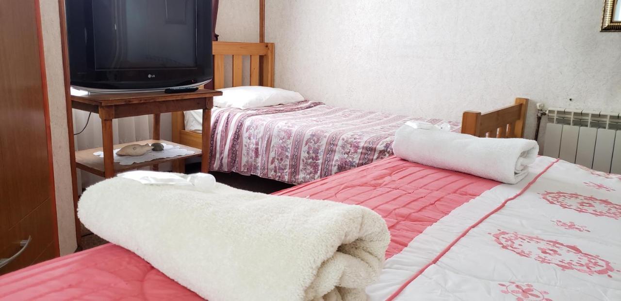 Antiguos Bed And Breakfast Puerto Natales Zewnętrze zdjęcie